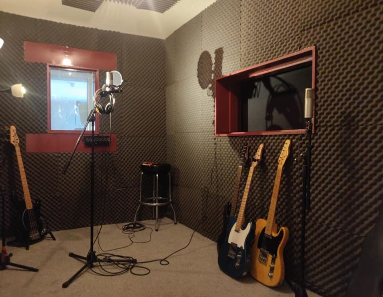 57233890 2195695707143510 4875307645017260032 n 768x595